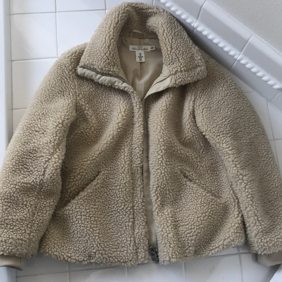 H&M Jackets & Blazers - Tan Plush Teddy Coat